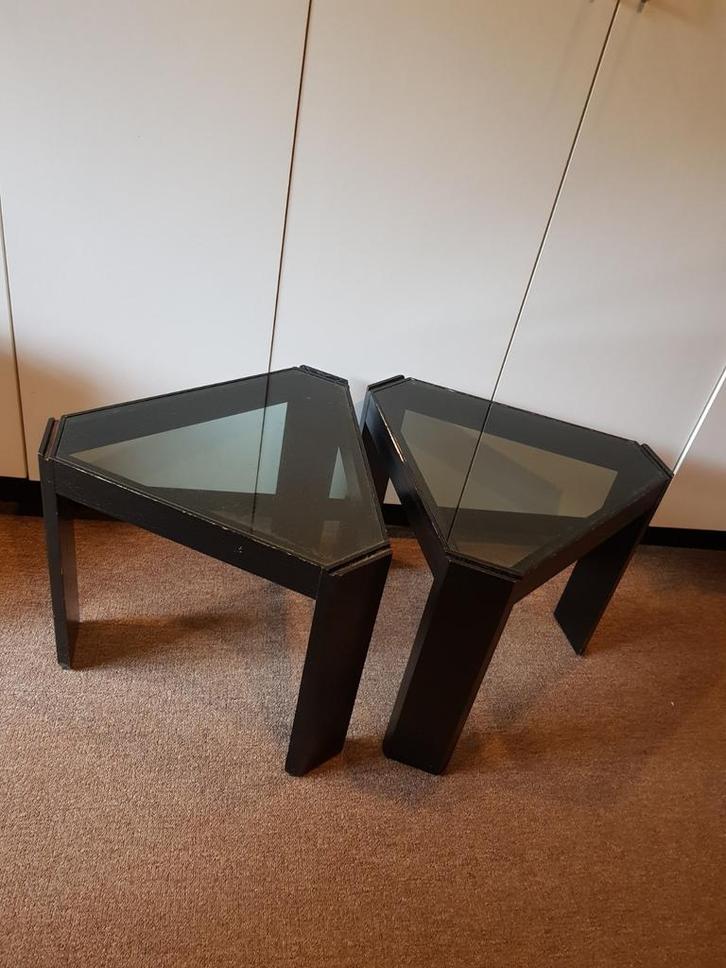 2 vintage bijzet tafeltjes., Huis en Inrichting, Tafels | Bijzettafels, Gebruikt, Vierkant, Minder dan 45 cm, Minder dan 55 cm