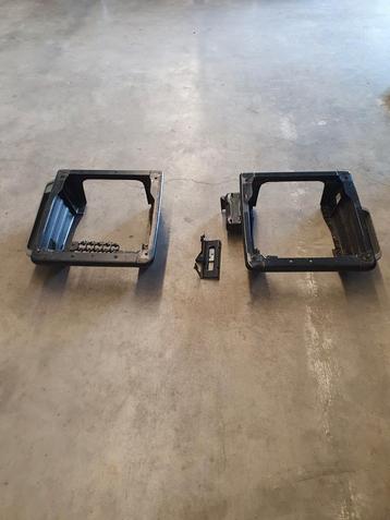 Transporter t5 t5.1 t6 sokkel stoelframe links rechts beschikbaar voor biedingen