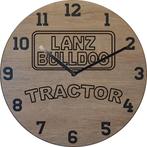 Themaklok met een Lanz Bulldog tractor logo (1), Ophalen of Verzenden, Nieuw, Wandklok