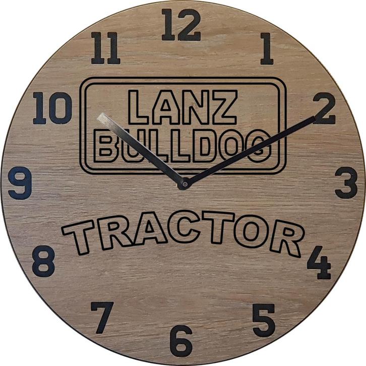Themaklok met een Lanz Bulldog tractor logo (1), Huis en Inrichting, Woonaccessoires | Klokken, Nieuw, Wandklok, Ophalen of Verzenden