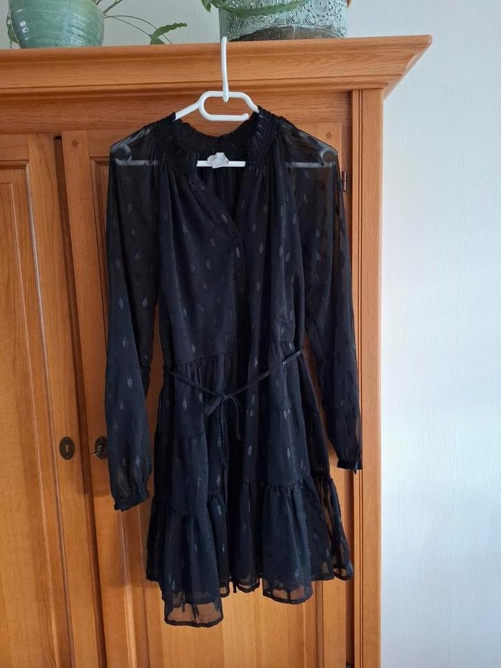 Zwart jurkje Cotton Club, Kleding | Dames, Jurken, Zo goed als nieuw, Maat 36 (S), Zwart, Boven de knie, Ophalen of Verzenden