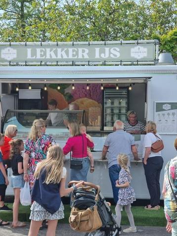 Zeer nette Foodtruck instap klaar. Mercedes 160 PK Automaat beschikbaar voor biedingen