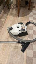 AEG stofzuiger, Stofzak, Gebruikt, Stofzuiger, Ophalen of Verzenden