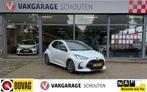 Toyota Yaris 1.5 Hybrid Executive Pano 17 inch, 450 kg, Gebruikt, Euro 6, Bedrijf