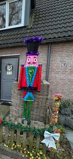 Kerstversiering notenkraker van emmers, Ophalen, Gebruikt