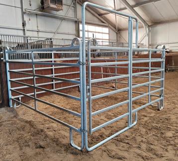 Verplaatsbare box / noodbox / paddock beschikbaar voor biedingen