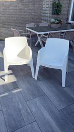 Oerdegelijke stevige tuinstoelen stapelbaar, Ophalen, Zo goed als nieuw, Kunststof, Stapelbaar