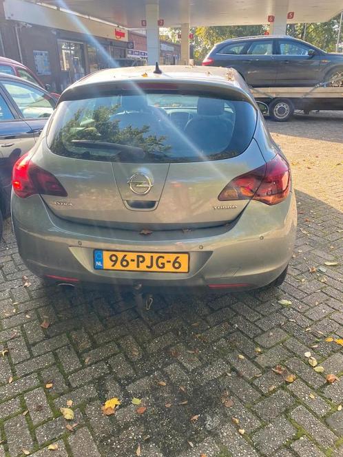 Opel Astra 1.4 Turbo Cosmo Automaat defect, Auto's, Opel, Bedrijf, Te koop, Astra, ABS, Airbags, Airconditioning, Boordcomputer