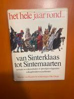 Van Sinterklaas tot Sintemaarten – Marijke van Raephorst, Ophalen of Verzenden, Gelezen