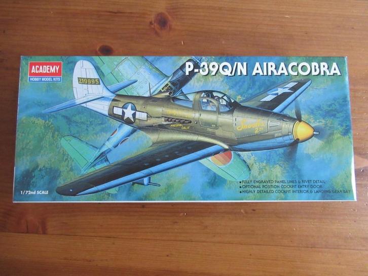 P-39Q/N Airacobra (Academy 1/72), Hobby en Vrije tijd, Modelbouw | Vliegtuigen en Helikopters, Zo goed als nieuw, Vliegtuig, 1:72 tot 1:144