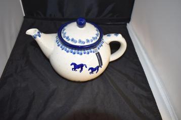 Theepot Paarden Bunzlau Castle servies beschikbaar voor biedingen