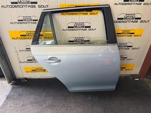 Portier 4Deurs rechts-achter van een Volkswagen Golf (LP5X), Auto-onderdelen, Carrosserie en Plaatwerk, Deur, Volkswagen, Gebruikt