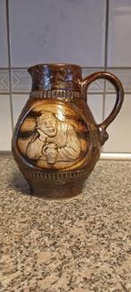 DUMLER & BREIDEN  AARDEWERK KRUIK MET RELIËF 1960 ER JAHRE, Ophalen of Verzenden