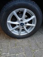 Ford fiesta velgen 2017/2023 nieuwe winterbanden 195-60-15, Ophalen, Gebruikt, 15 inch, Banden en Velgen