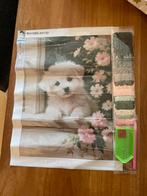 Diamond Painting witte hond 40x30 rond Nieuw, Hobby en Vrije tijd, Ophalen of Verzenden, Nieuw, Knutselwerk