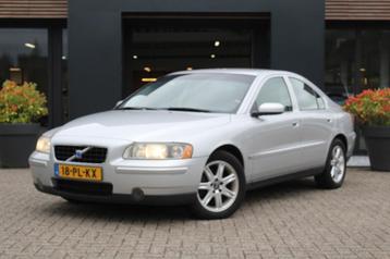 Volvo S60 2.4 140pk Kinetic Zeer mooi. (bj 2004, automaat) beschikbaar voor biedingen