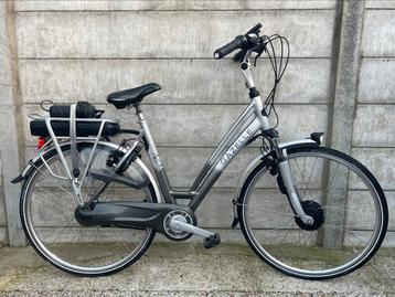 Elektrische Gazelle Chamonix C7 met hydraulische remmen beschikbaar voor biedingen