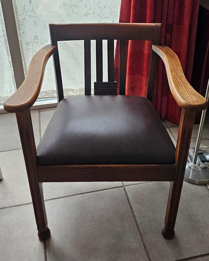Vintage Art Deco Armstoel, Antiek en Kunst, Antiek | Meubels | Stoelen en Banken, Ophalen