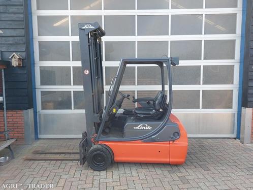 Linde E18 triplex 570 cm sideshift, Zakelijke goederen, Machines en Bouw | Heftrucks en Intern transport
