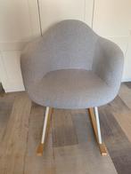 Schommelstoel in goede staat, Huis en Inrichting, Stoelen, Ophalen, Zo goed als nieuw, Grijs, Eén