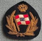 Vintage Petembleem met Kroon en Vlag, Ophalen of Verzenden