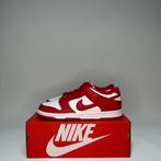 Nike Dunk Low SP St. John's maat 45, Kleding | Heren, Overige kleuren, Nike, Nieuw, Ophalen of Verzenden