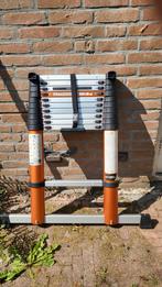 Telescoop ladder 3,30 mtr Batavia, Doe-het-zelf en Verbouw, Ladders en Trappen, Gebruikt, Ophalen of Verzenden, Ladder, Opvouwbaar of Inschuifbaar