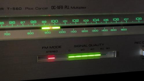 YAMAHA T-560 = schitterend vintage, Audio, Tv en Foto, Tuners, Zo goed als nieuw, Ophalen