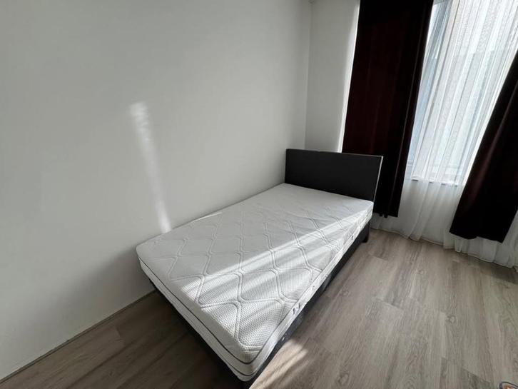 Boxspring Twijfelaar + Matras (120 x 200 x 22 cm), Huis en Inrichting, Slaapkamer | Boxsprings, Gebruikt, 120 cm, 200 cm, Twijfelaar