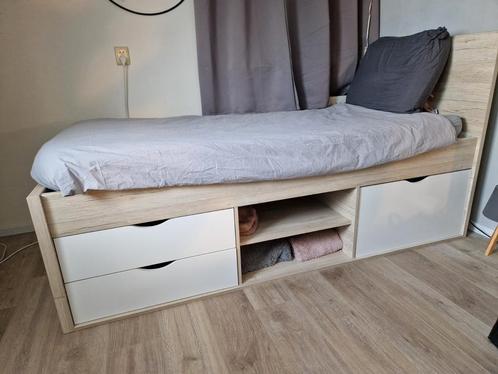 Tienerbed Tempo 90x200 met verhoging, Huis en Inrichting, Slaapkamer | Bedden, Gebruikt, Eenpersoons, 90 cm, 200 cm, Hout, Wit