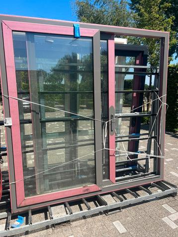 Kunststof schuifpui Nieuw grijs beschikbaar voor biedingen