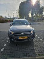 Volkswagen Tiguan 2.0 TSI 132KW/180PK 4M 7-DSG 2012 Grijs, Auto's, Volkswagen, Automaat, 4 cilinders, 1984 cc, 179 pk