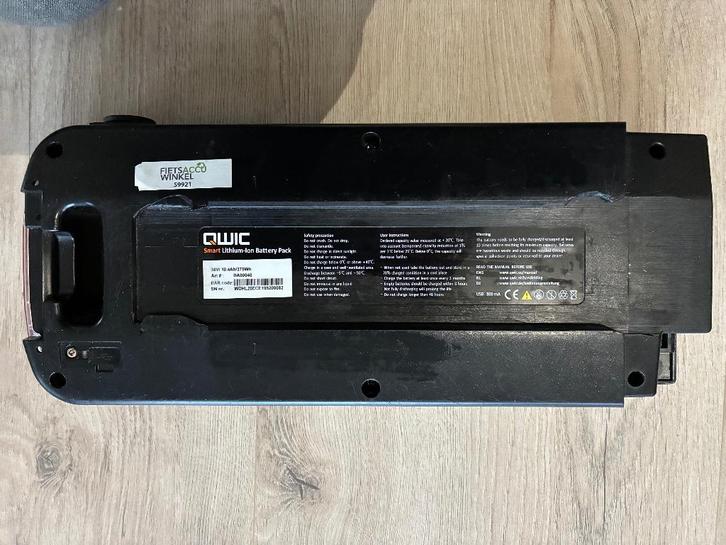 Bakfiets Babboe Big E Bike Qwic accu voor revisie zie foto's, Fietsen en Brommers, Fietsaccessoires | Fietsaccu's, Gebruikt, Ophalen of Verzenden