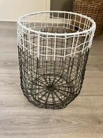 Draadmand  oestermand  madam stoltz, Ophalen of Verzenden, Zo goed als nieuw, Rond, Overige materialen