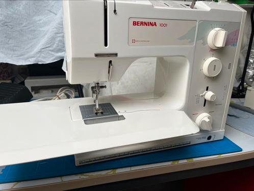 Bernina 1001 naaimachine zo goed als nieuw, Hobby en Vrije tijd, Naaimachines en Toebehoren, Zo goed als nieuw, Bernina, Ophalen of Verzenden