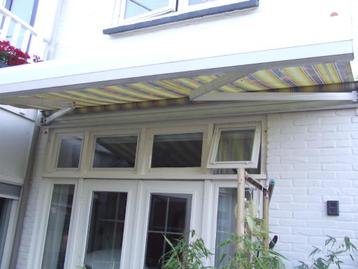 Zonnescherm Elektrische bediening beschikbaar voor biedingen