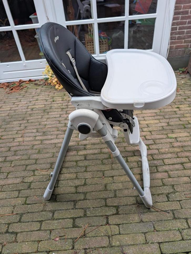 Peg Perego Prima Pappa Zero3 Meegroeistoel, Kinderen en Baby's, Kinderstoelen, Gebruikt, Meegroeistoel, Afneembaar eetblad, Gordel(s)