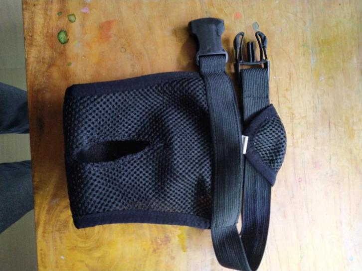 loopsheid broekje hond, Dieren en Toebehoren, Hondenkleding, Zo goed als nieuw, Hondenbroek, Ophalen of Verzenden