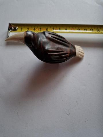 Houten Vogel Snijwerk beschikbaar voor biedingen