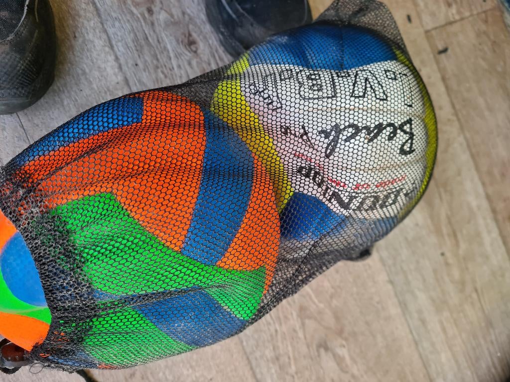 2 Beach volleyballen, Sport en Fitness, Volleybal, Ophalen, Nieuw, Bal
