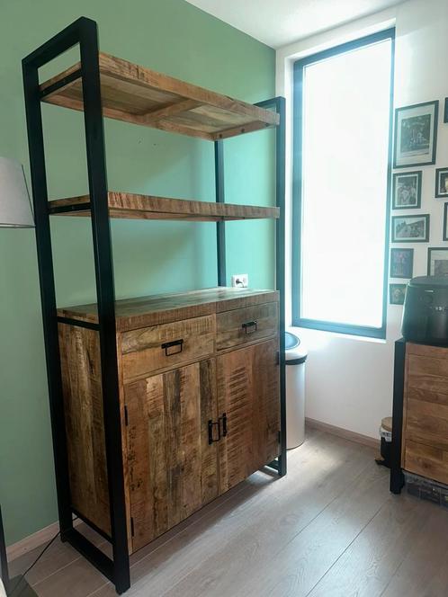 Mango houten kast Britt, Huis en Inrichting, Kasten | Boekenkasten, Zo goed als nieuw, 150 tot 200 cm, 25 tot 50 cm, Ophalen