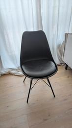 Zwarte kuipstoel, in prima staat, Huis en Inrichting, Stoelen, Ophalen, Zo goed als nieuw
