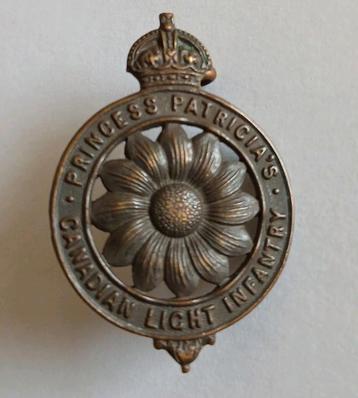 Princess Patricia’s Canadian Light Infantry cap badge

 beschikbaar voor biedingen