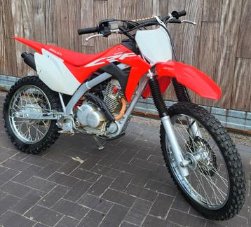 Honda CRF 125 - 2021 beschikbaar voor biedingen