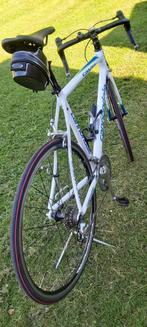 Zeer nette racefiets, merk Cannondale, 28 inch, Gebruikt, Aluminium, Meer dan 20 versnellingen