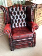 Engelse Chesterfield Fauteuil Rood-Zwart Leder, Huis en Inrichting, Fauteuils, Ophalen, Gebruikt, Leer, 75 tot 100 cm
