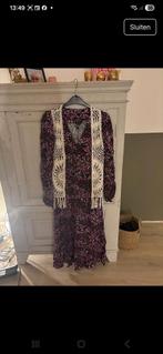 Carnavalskleding: Lange jurk met gehaakt gilet, maat 38, Ophalen of Verzenden, Zo goed als nieuw, Maat 38/40 (M), Onder de knie