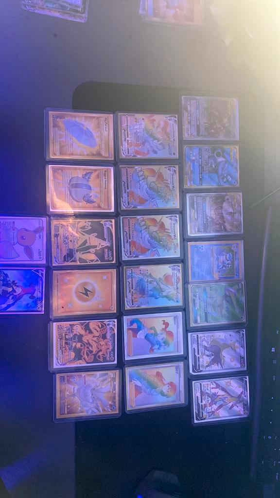 Pokemon kaarten (zie beschrijving), Hobby en Vrije tijd, Verzamelkaartspellen | Overige, Zo goed als nieuw, Meerdere kaarten, Foil