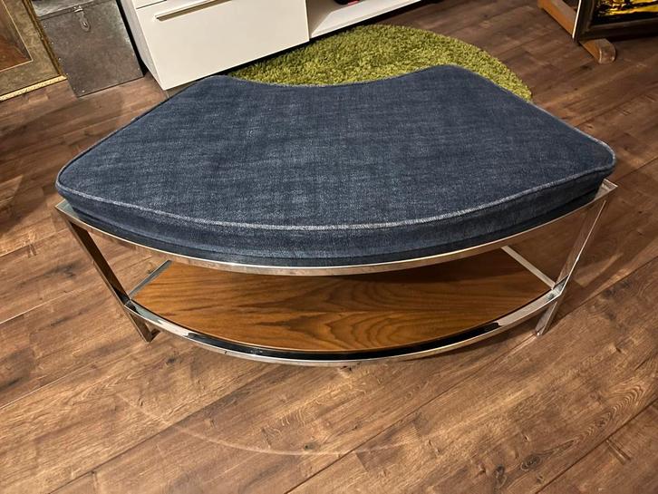 Uniek Bankje mooi zie omschrijving, Huis en Inrichting, Banken | Sofa's en Chaises Longues, Tweepersoons, Minder dan 150 cm, Metaal