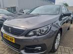 Peugeot 308 SW 1.2 PureTech Blue Lease Executive Panodak Nav, Auto's, Voorwielaandrijving, Gebruikt, 1199 cc, 620 kg